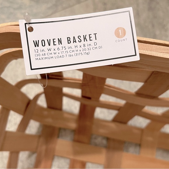 🆕 Target Handcrafted Farmhouse Woven Decorative Storage Basket Bin - Picture 7 of 14